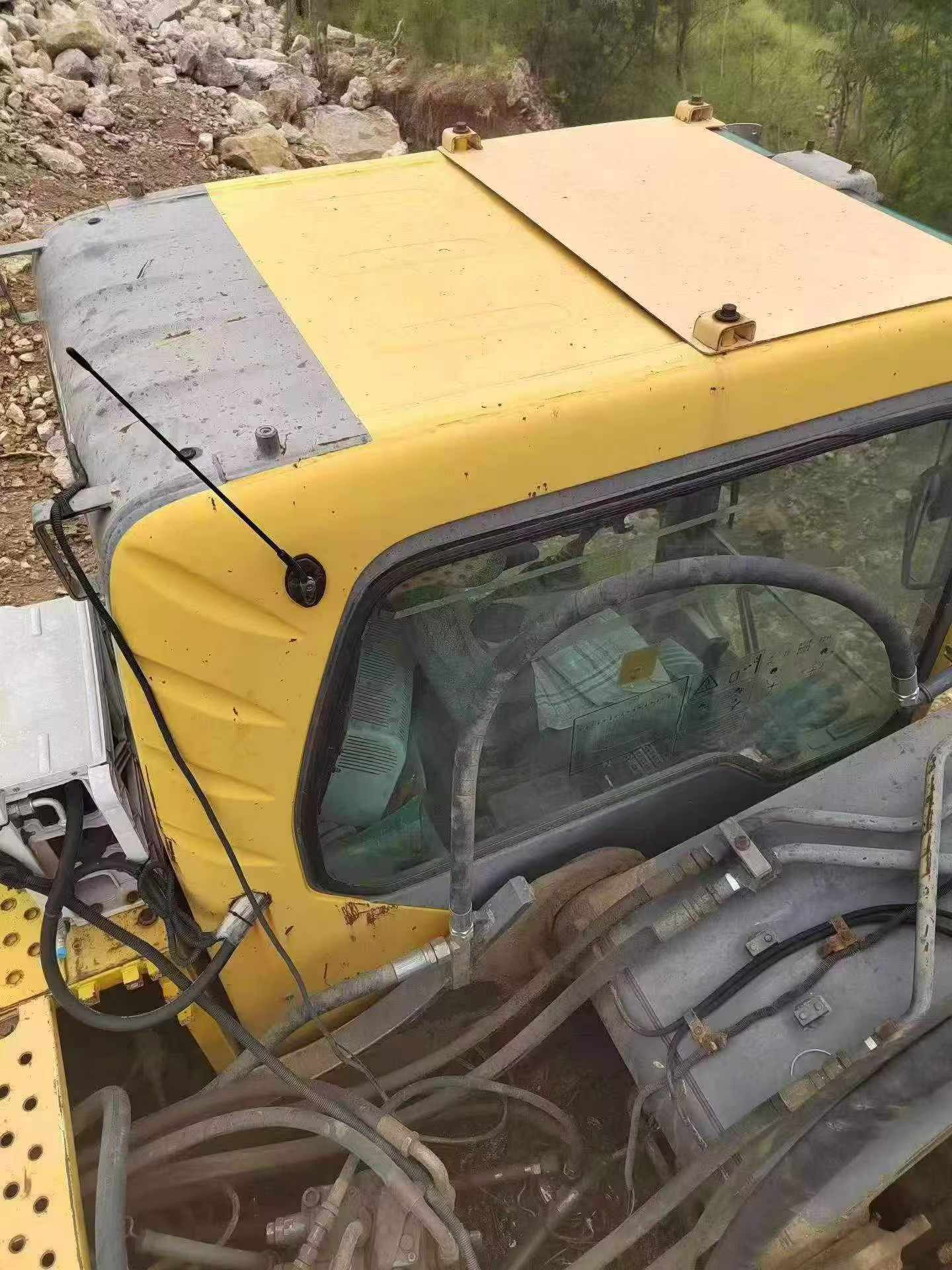 Buy Volvo EC210B Used Excavator / 3 Buy Volvo EC210B Used Excavator / 3