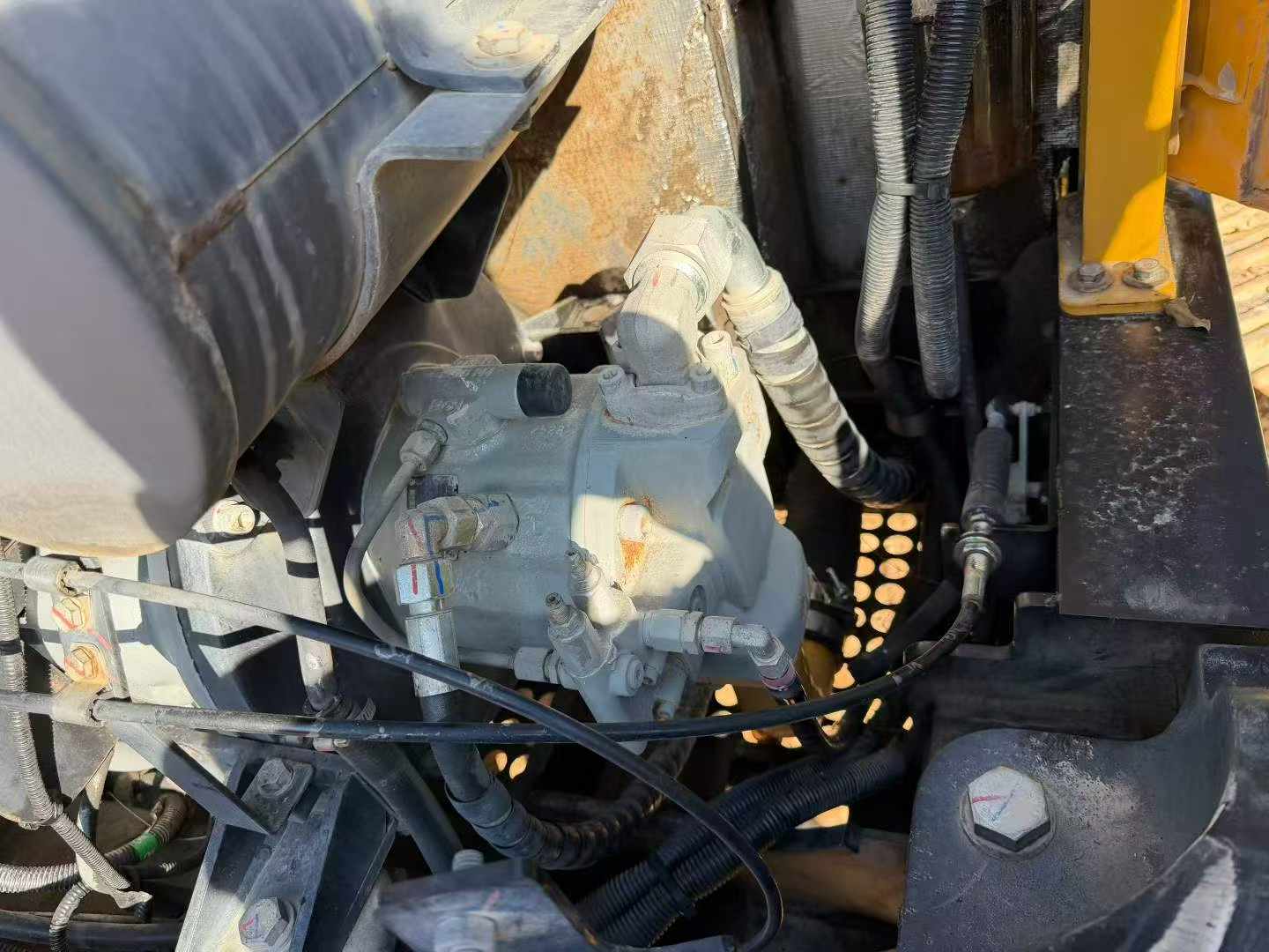 Buy Sany SY55 Used Excavator / 7 Buy Sany SY55 Used Excavator / 7