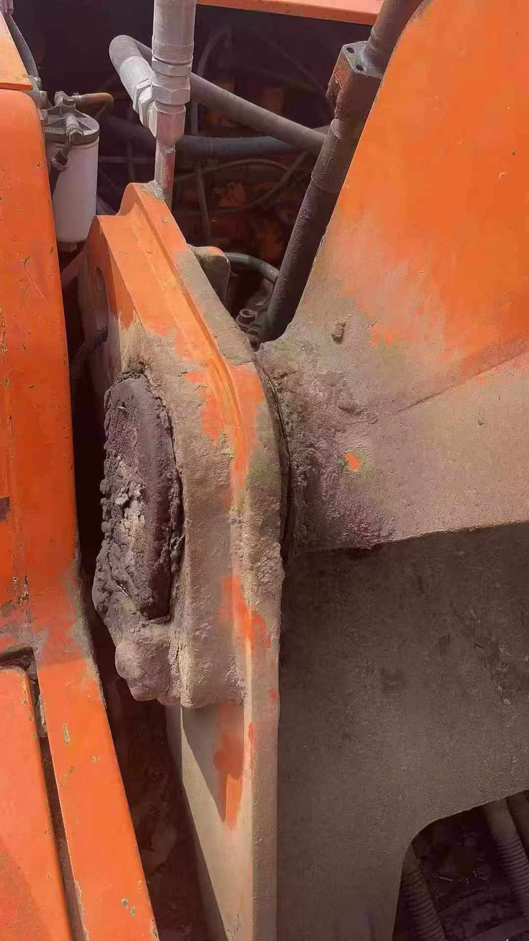 Buy Doosan DH300-5 Used Excavator / 5 Buy Doosan DH300-5 Used Excavator / 5