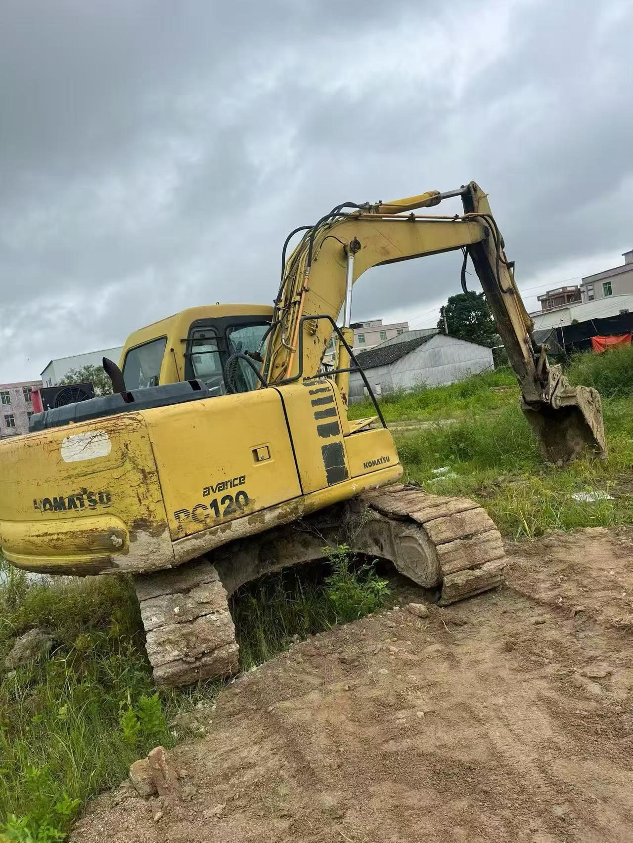 Buy Komatsu PC100-6E Used Excavator / 5
