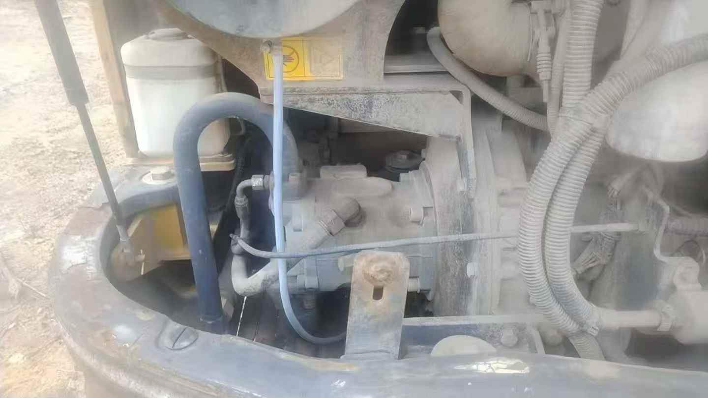 Buy XCMG XE60 Used Excavator / 4 Buy XCMG XE60 Used Excavator / 4