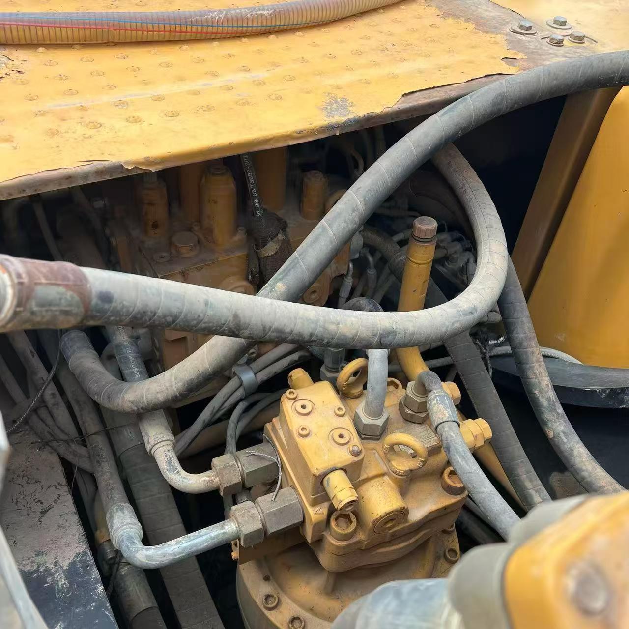 Buy Sany SY200C Used Excavator / 6 Buy Sany SY200C Used Excavator / 6