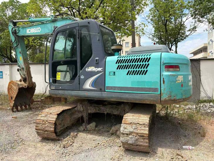 Buy Kobelco SK130-8 Used Excavator / 1