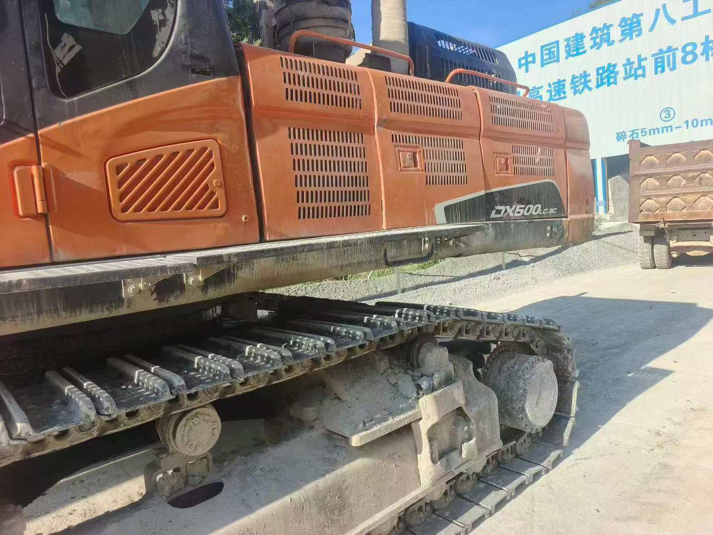 Buy Doosan DH500 Used Excavator / 3 Buy Doosan DH500 Used Excavator / 3