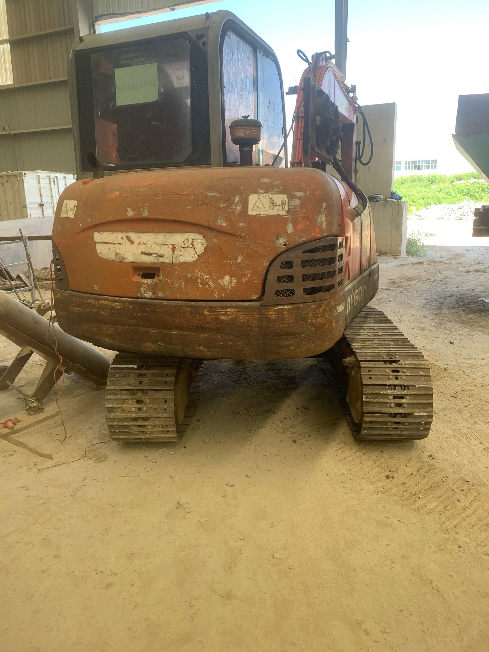 Buy Doosan DH60 Used Excavator / 1