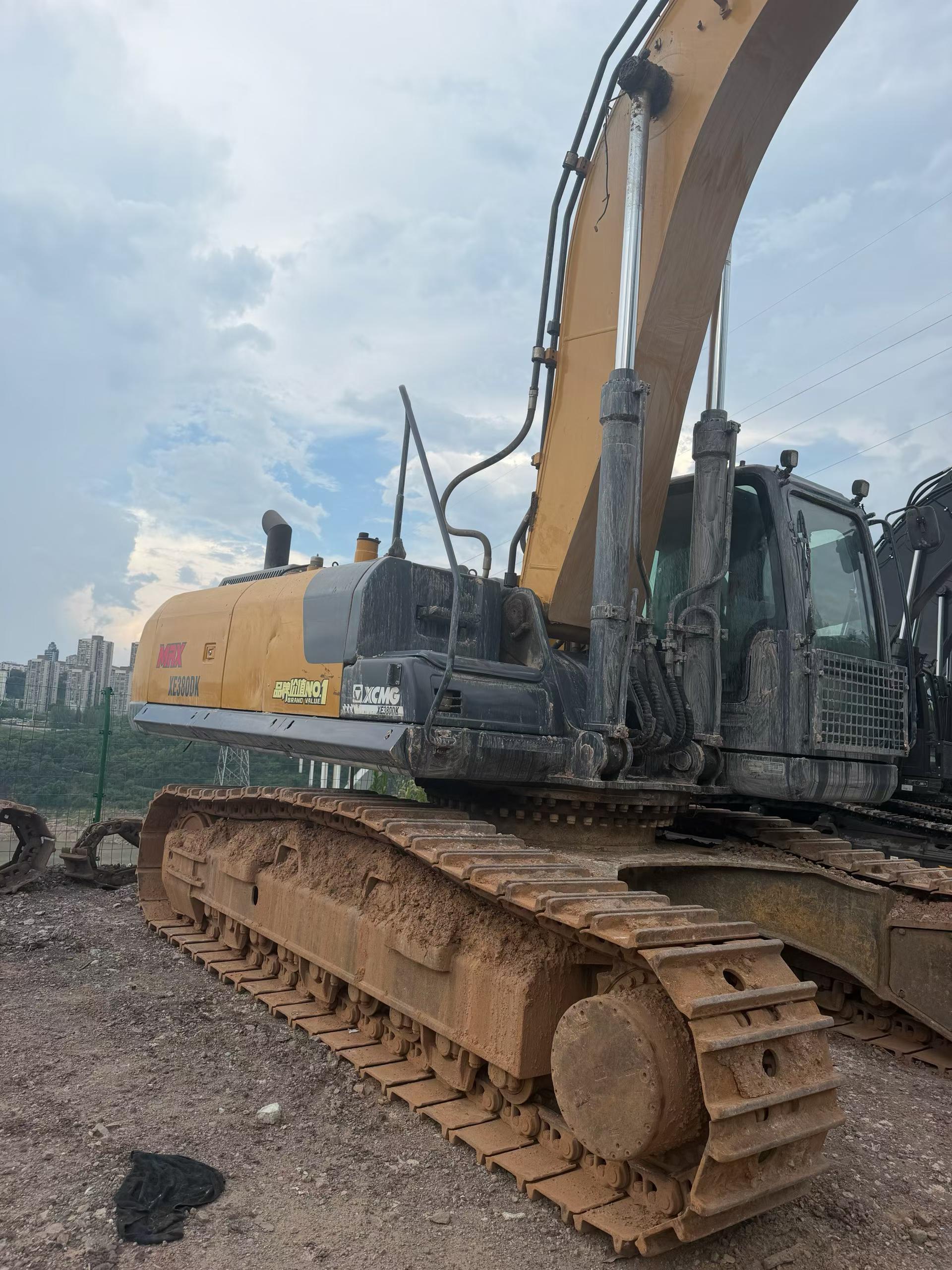 Buy XCMG XE380DK Used Excavator / 1