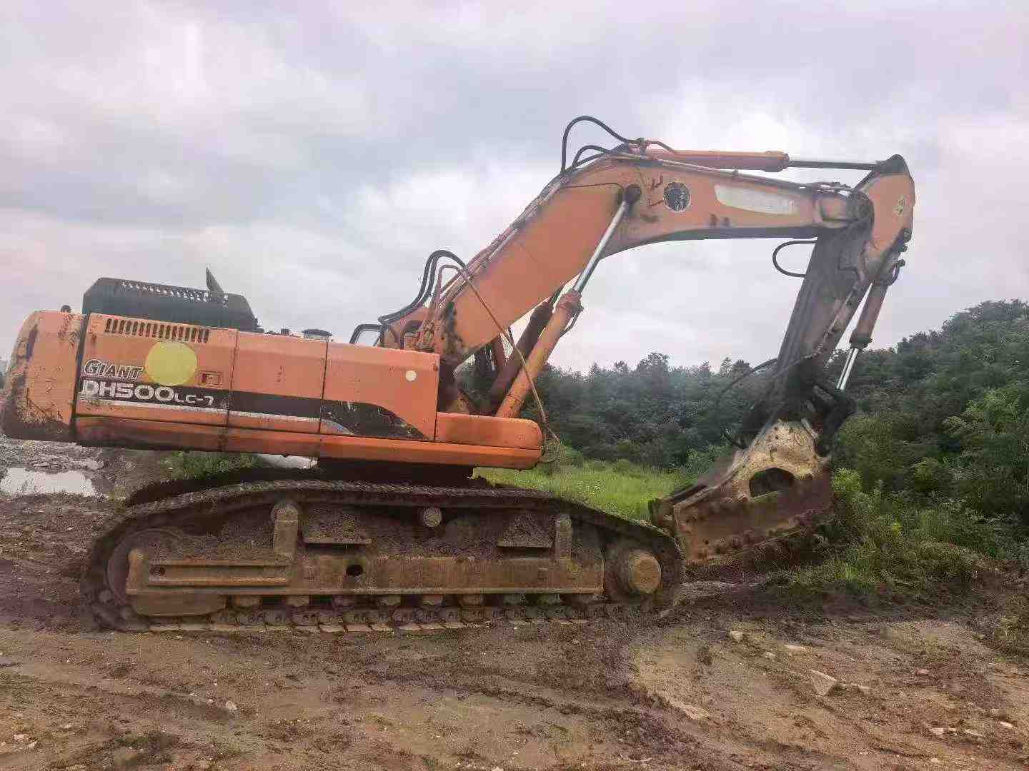 Buy Doosan DH500 Used Excavator / 2 Buy Doosan DH500 Used Excavator / 2
