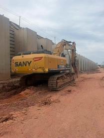 Buy Sany SY550H Used Excavator / 2 Buy Sany SY550H Used Excavator / 2