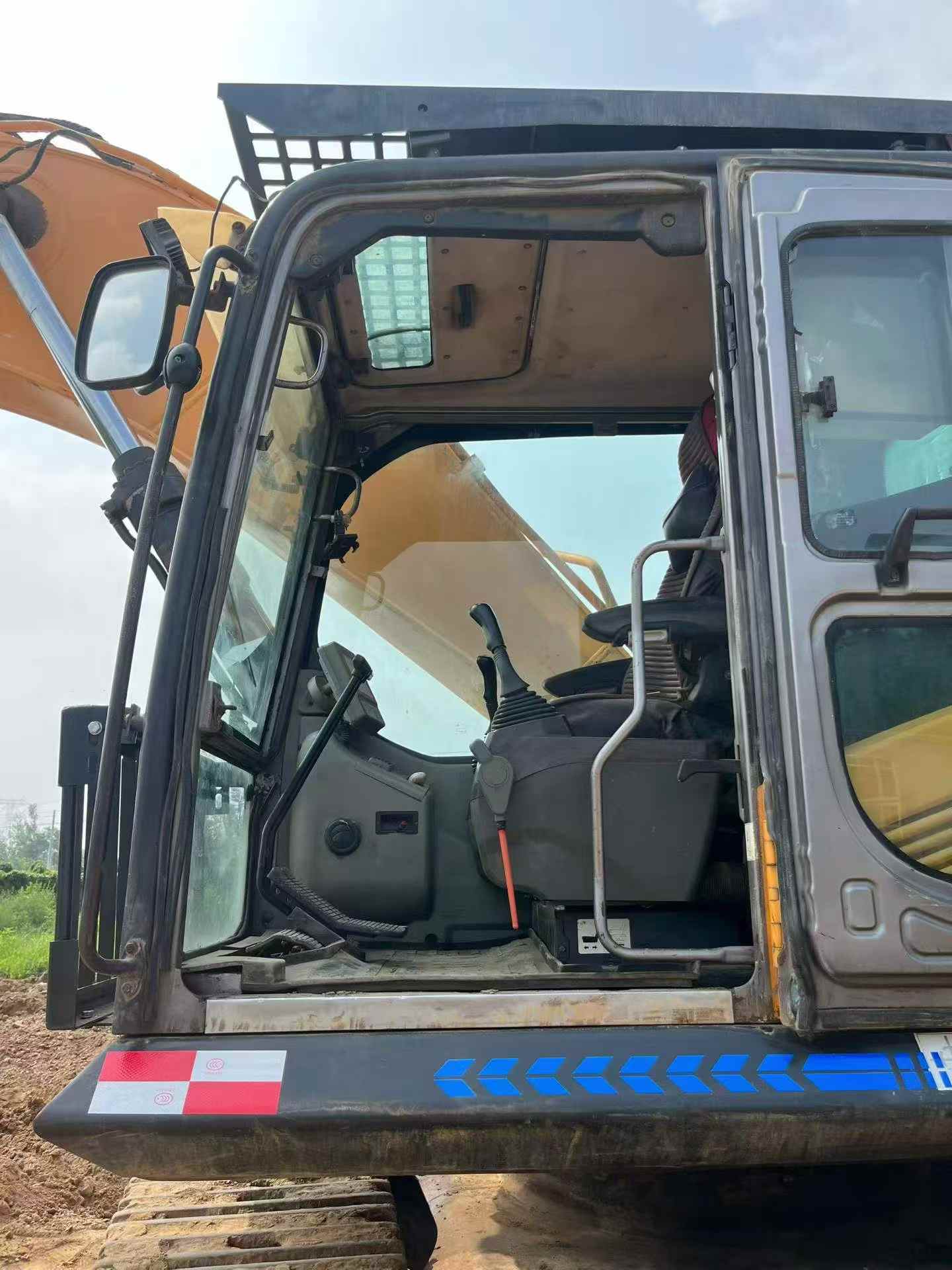 Buy Sany SY305H Used Excavator / 5