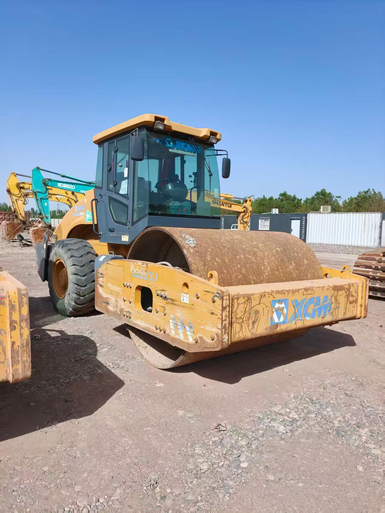 Buy XCMG XE3000 Used Loader / 1