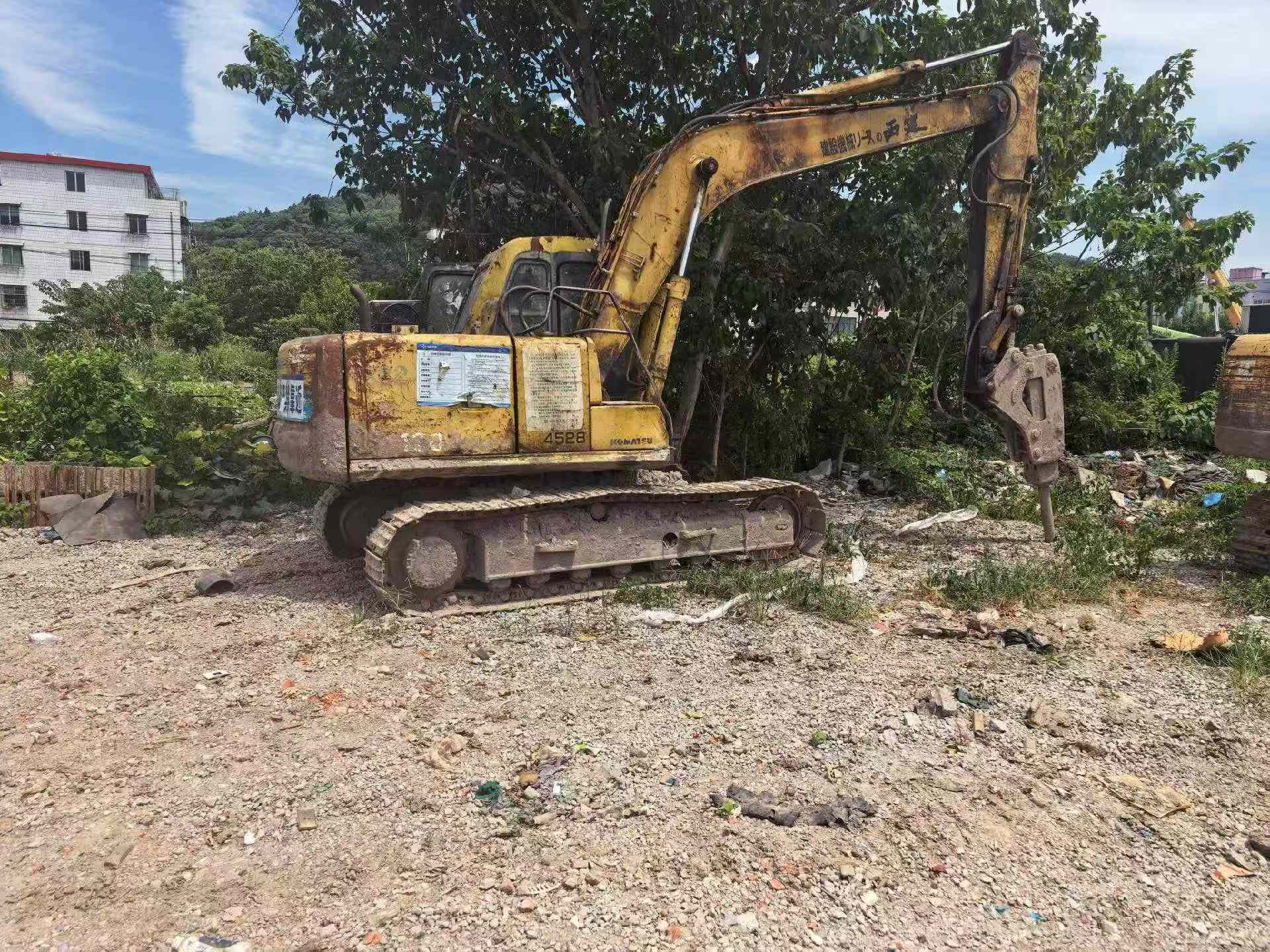 Buy Komatsu PC120-6 Used Excavator / 7 Buy Komatsu PC120-6 Used Excavator / 7