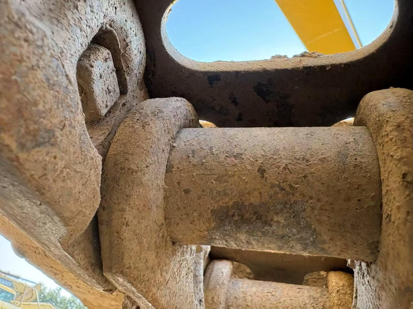 Buy Sumitomo SH200A3 Used Excavator / 3 Buy Sumitomo SH200A3 Used Excavator / 3