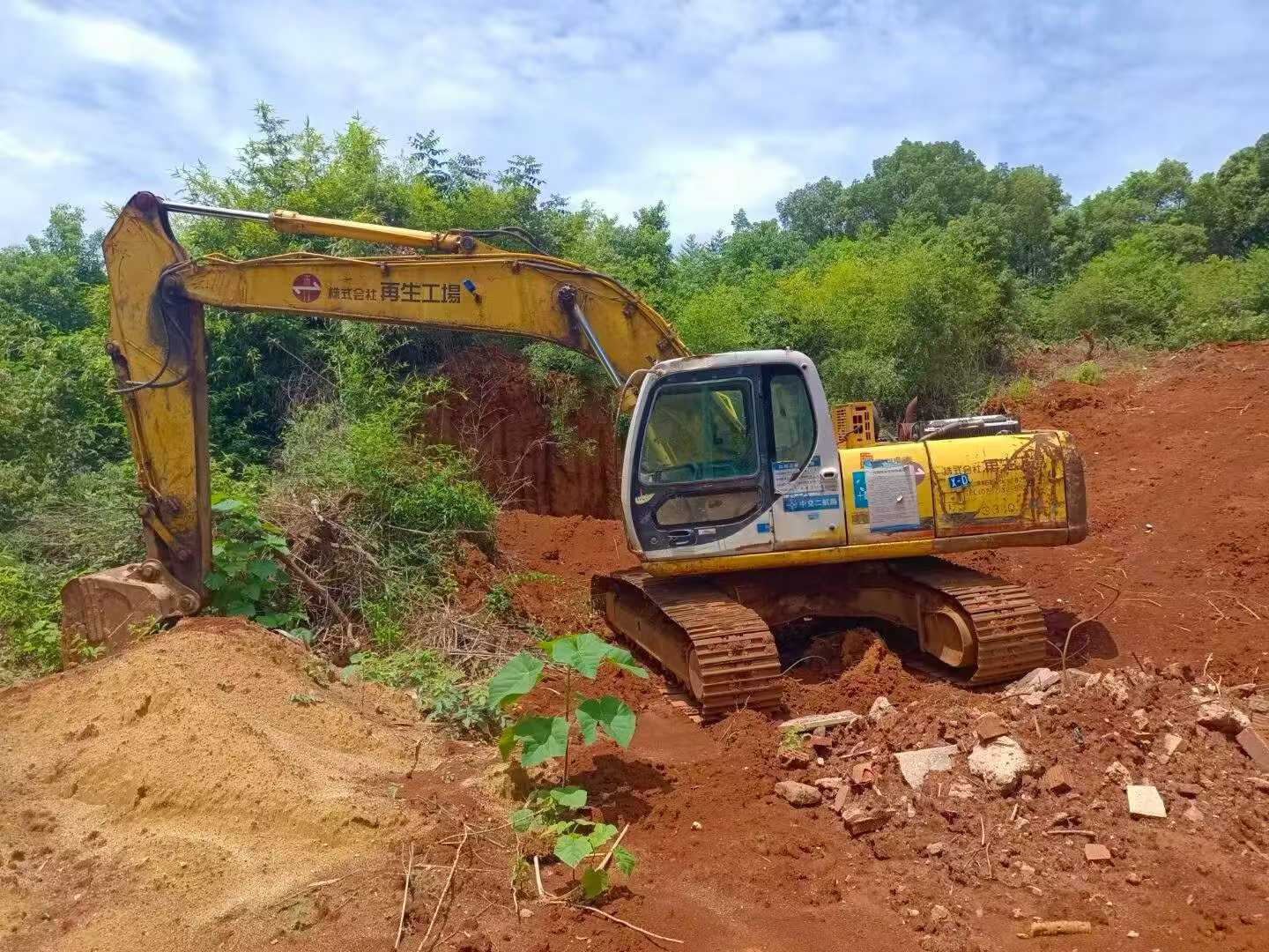 Buy Sumitomo SH200A3 Used Excavator / 1