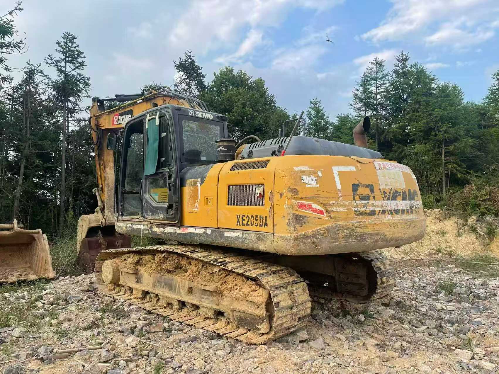 Buy XCMG XE200 Used Excavator / 1