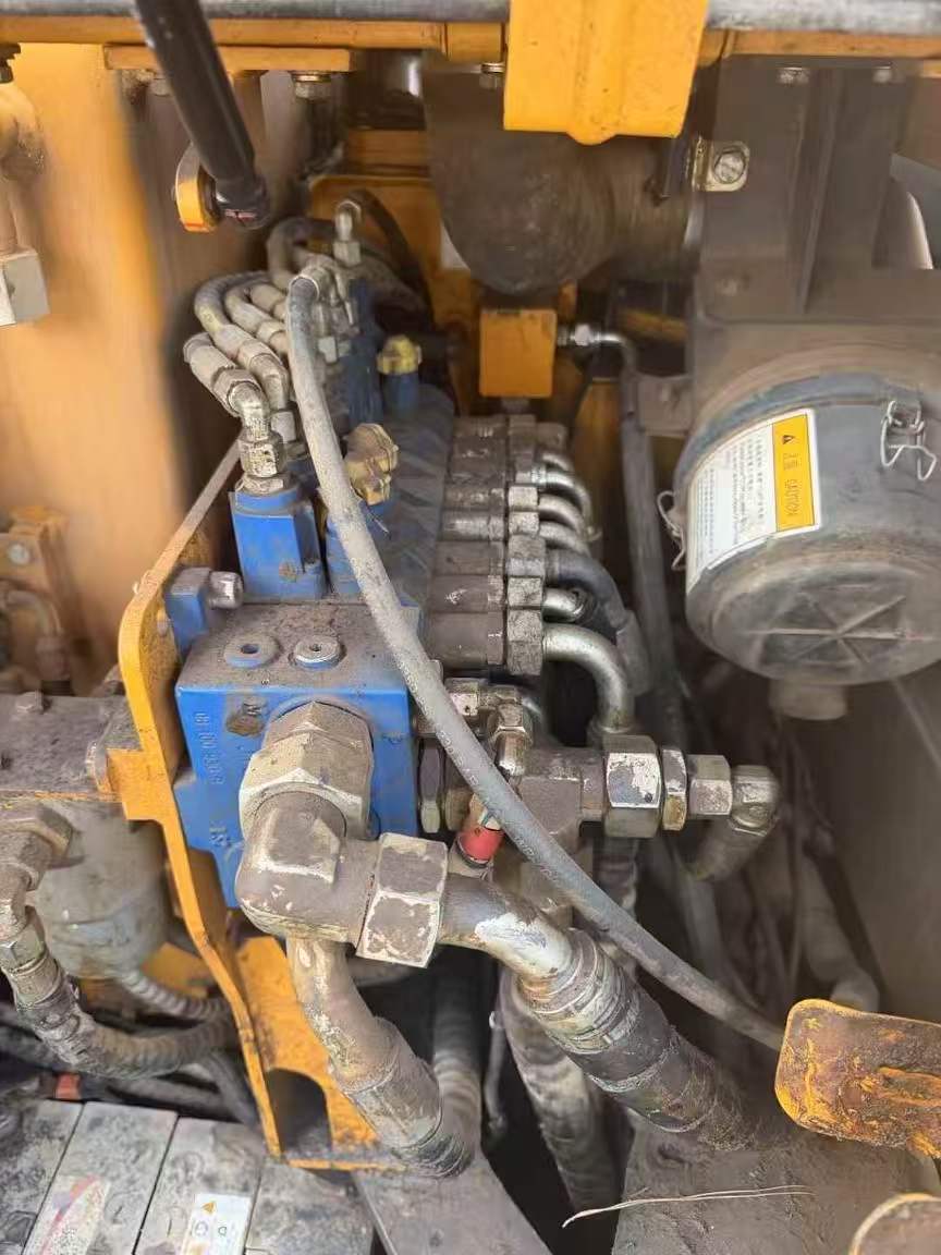 Buy Sany SY60 Used Excavator / 7 Buy Sany SY60 Used Excavator / 7