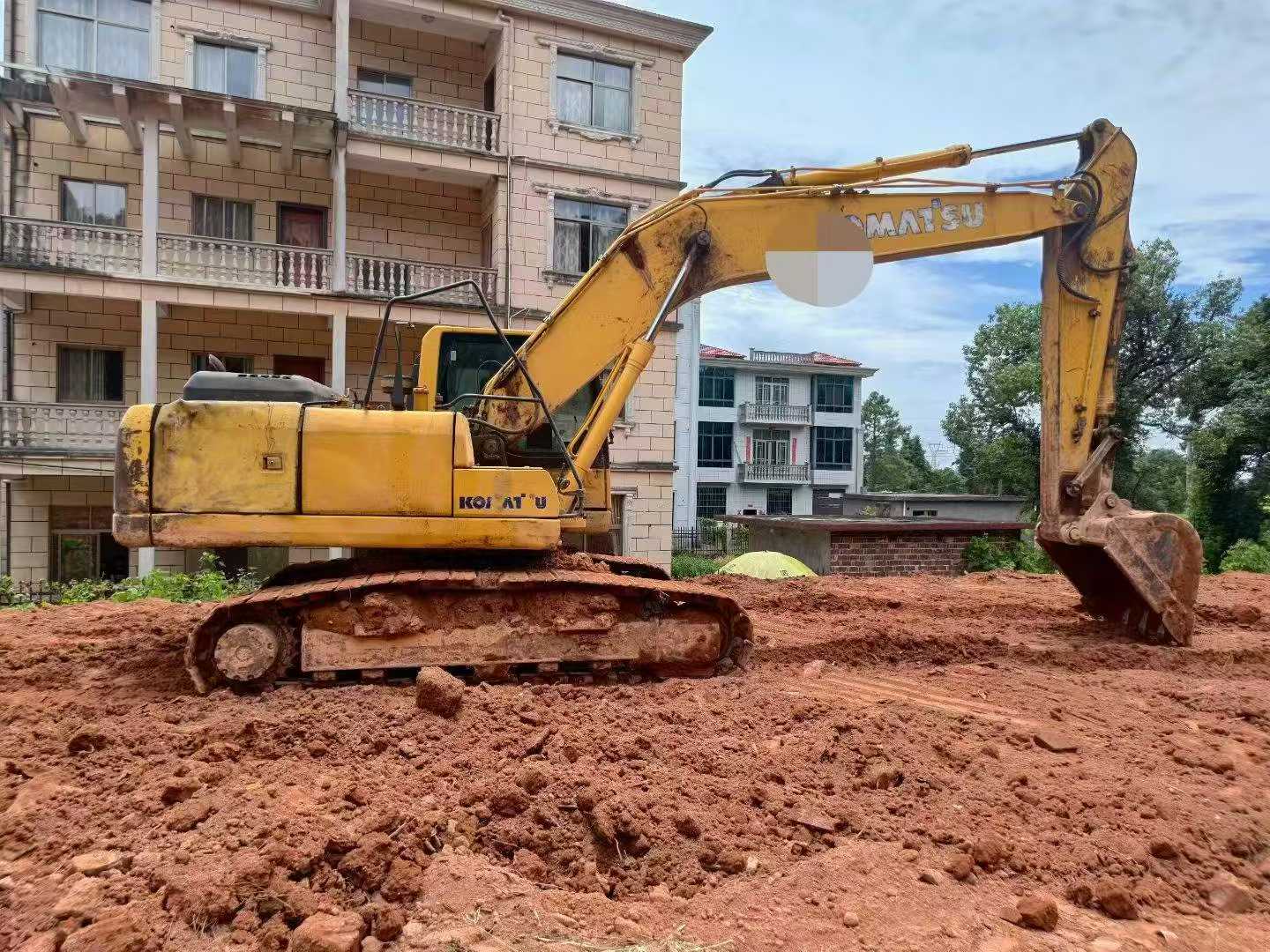 Buy Komatsu PC200-8 Used Excavator / 3 Buy Komatsu PC200-8 Used Excavator / 3