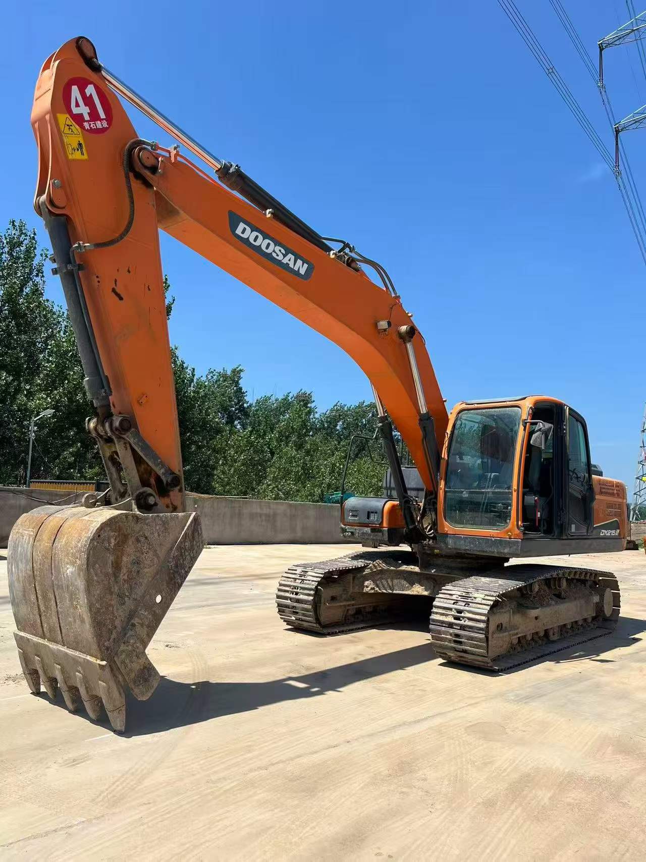 Buy Doosan DH215-7 Used Excavator / 1