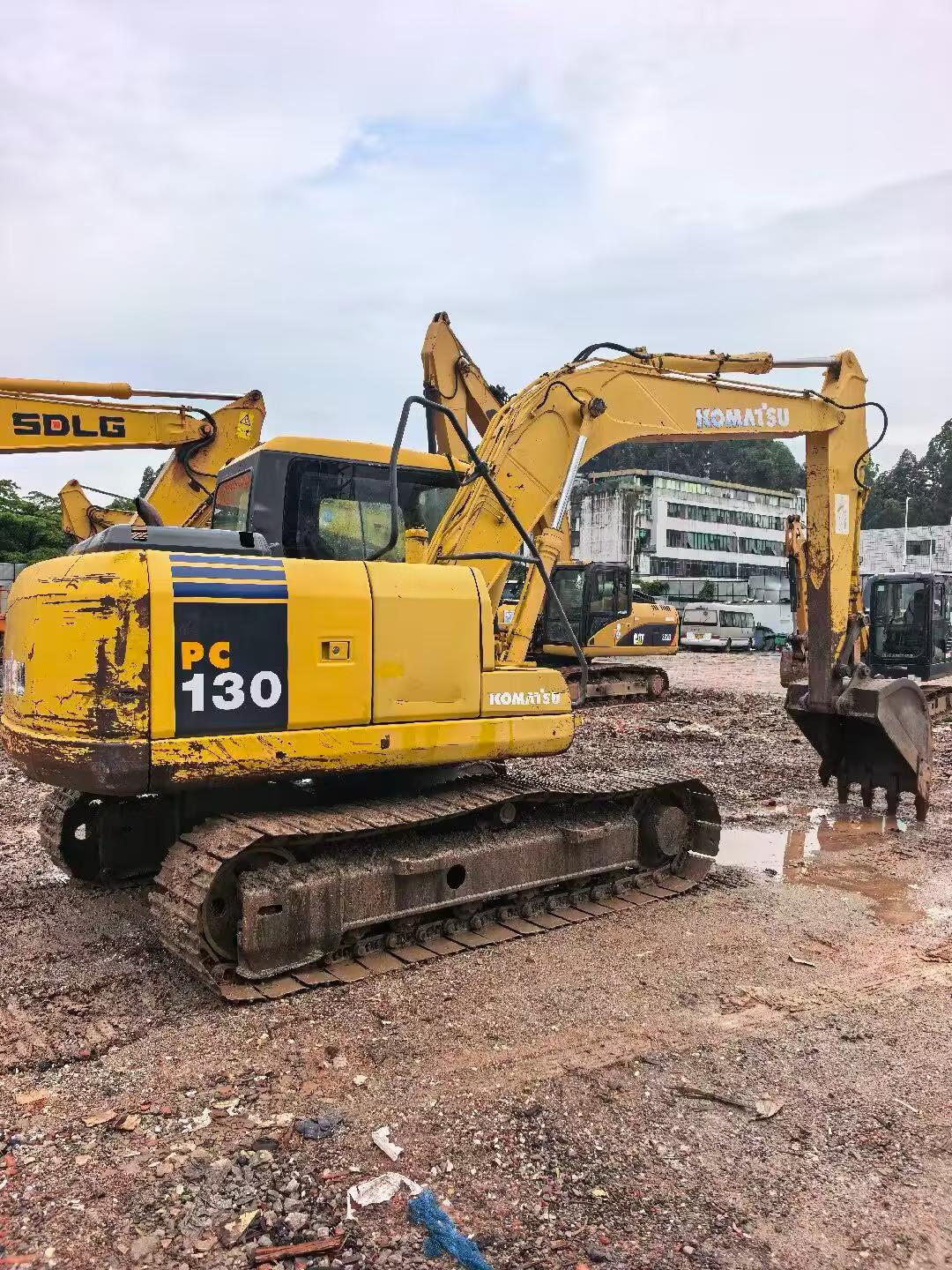 Buy Komatsu PC110-7 Used Excavator / 1