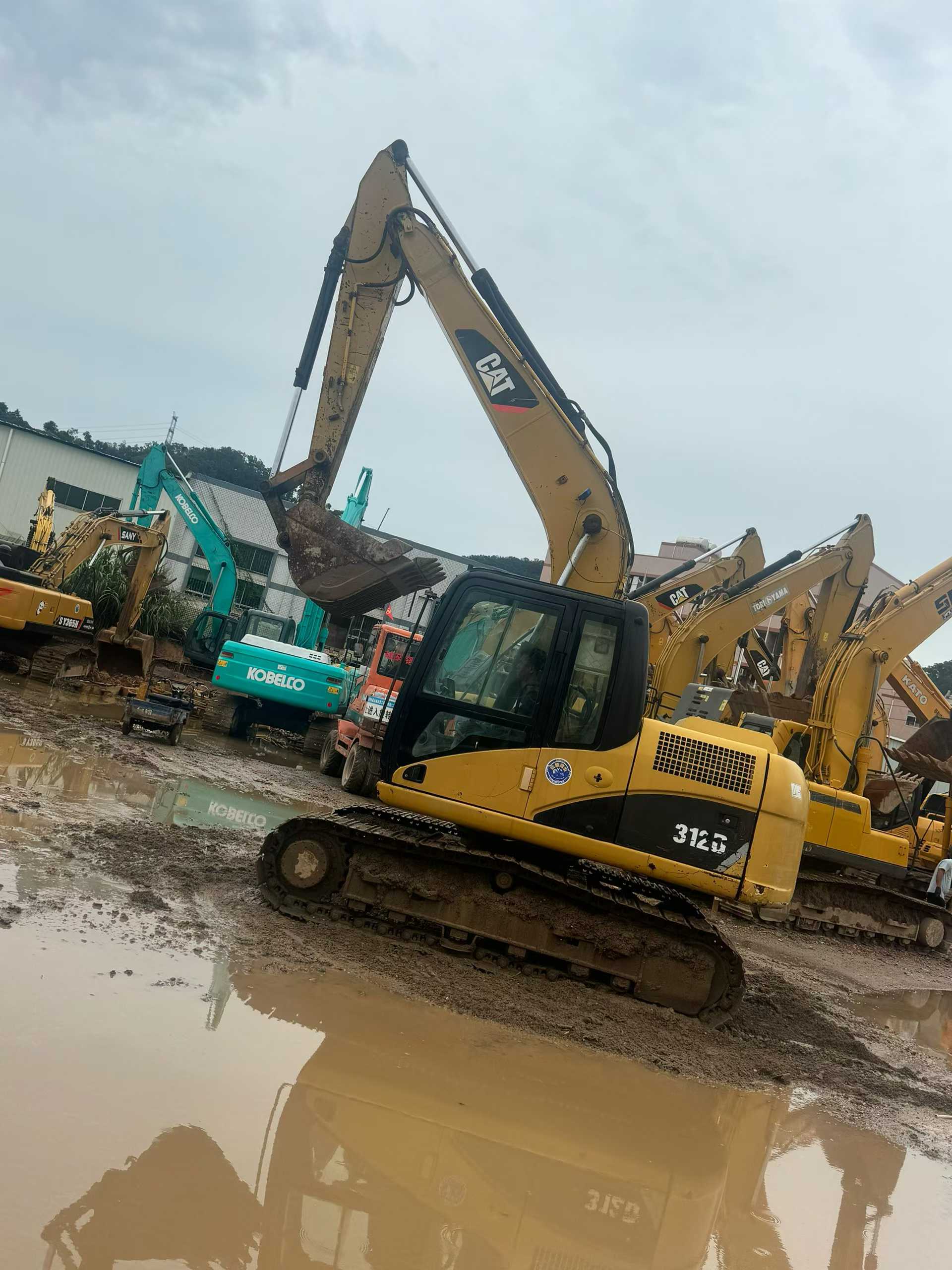 Buy Caterpillar 312D Used Excavator / 5