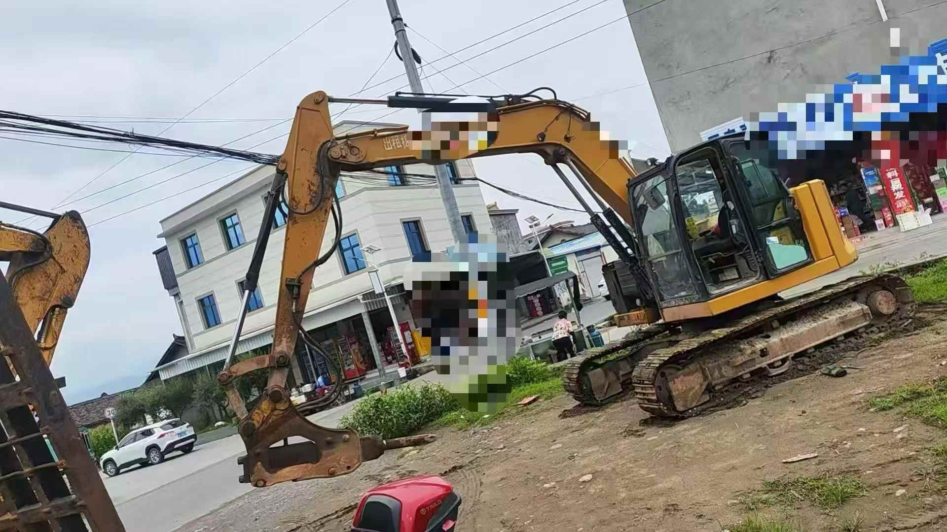Buy Caterpillar CAT310 Used Excavator / 3 Buy Caterpillar CAT310 Used Excavator / 3