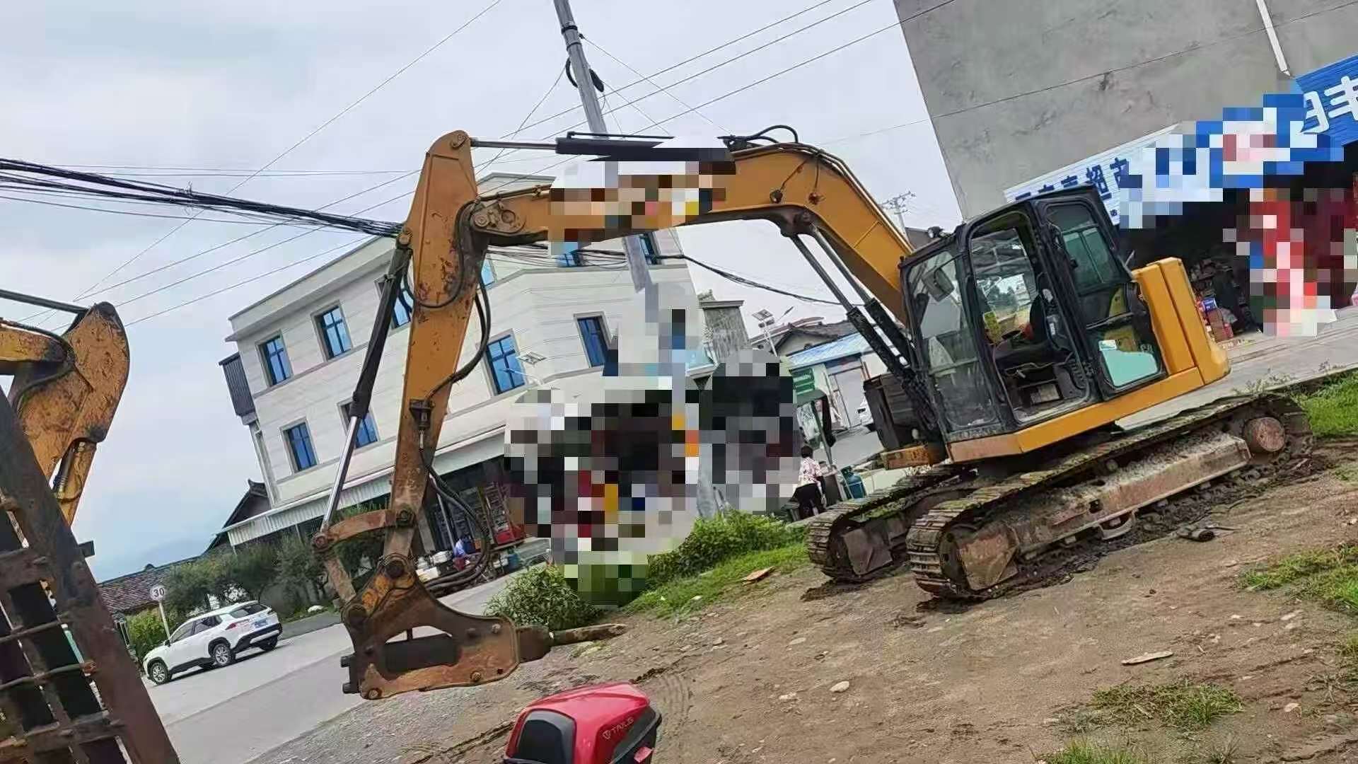 Buy Caterpillar CAT310 Used Excavator / 2 Buy Caterpillar CAT310 Used Excavator / 2