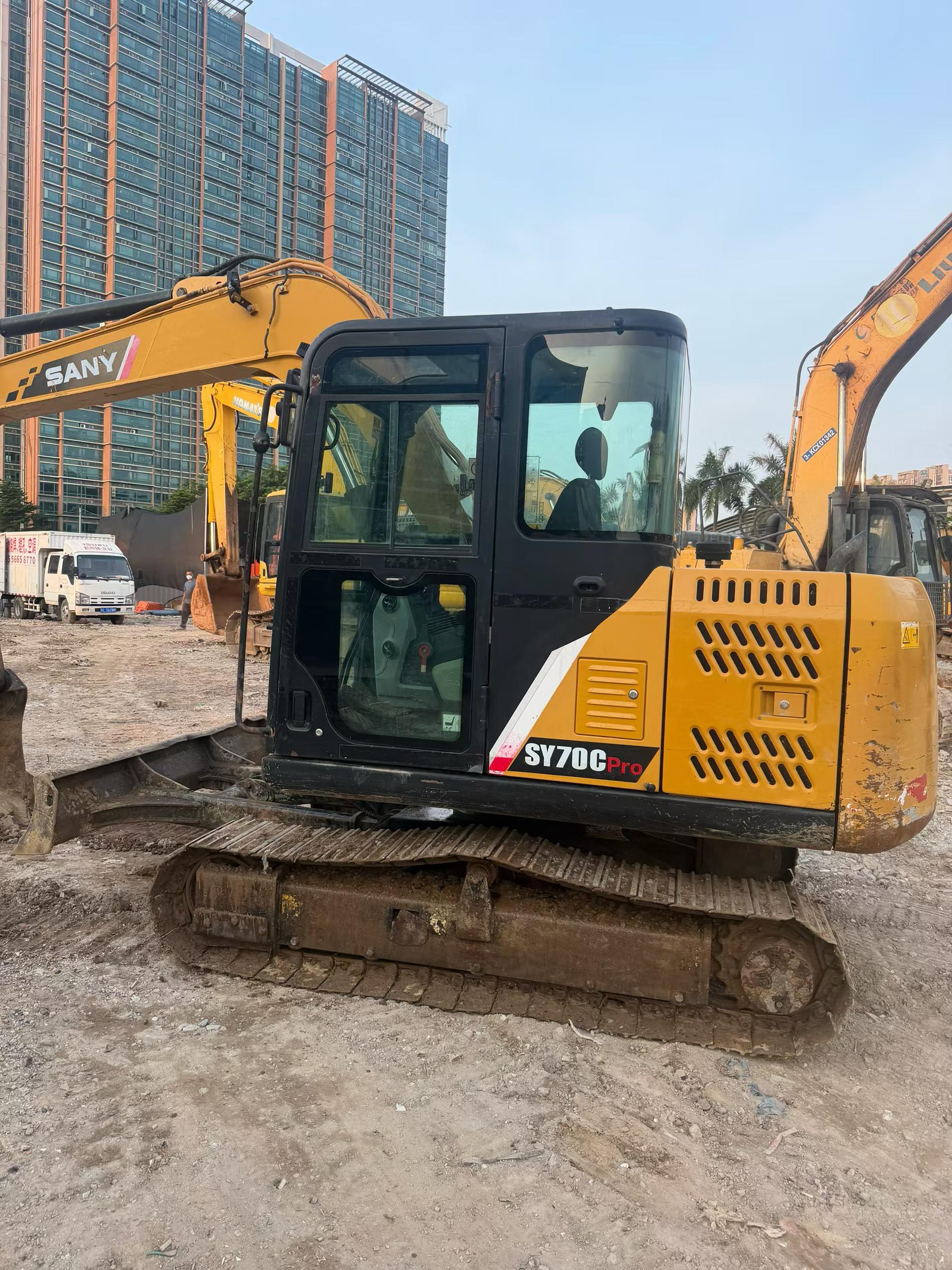 Buy Sany SY70C Used Excavator / 3 Buy Sany SY70C Used Excavator / 3