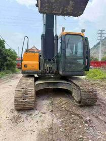 Buy Hyundai R215VS Used Excavator / 4 Buy Hyundai R215VS Used Excavator / 4