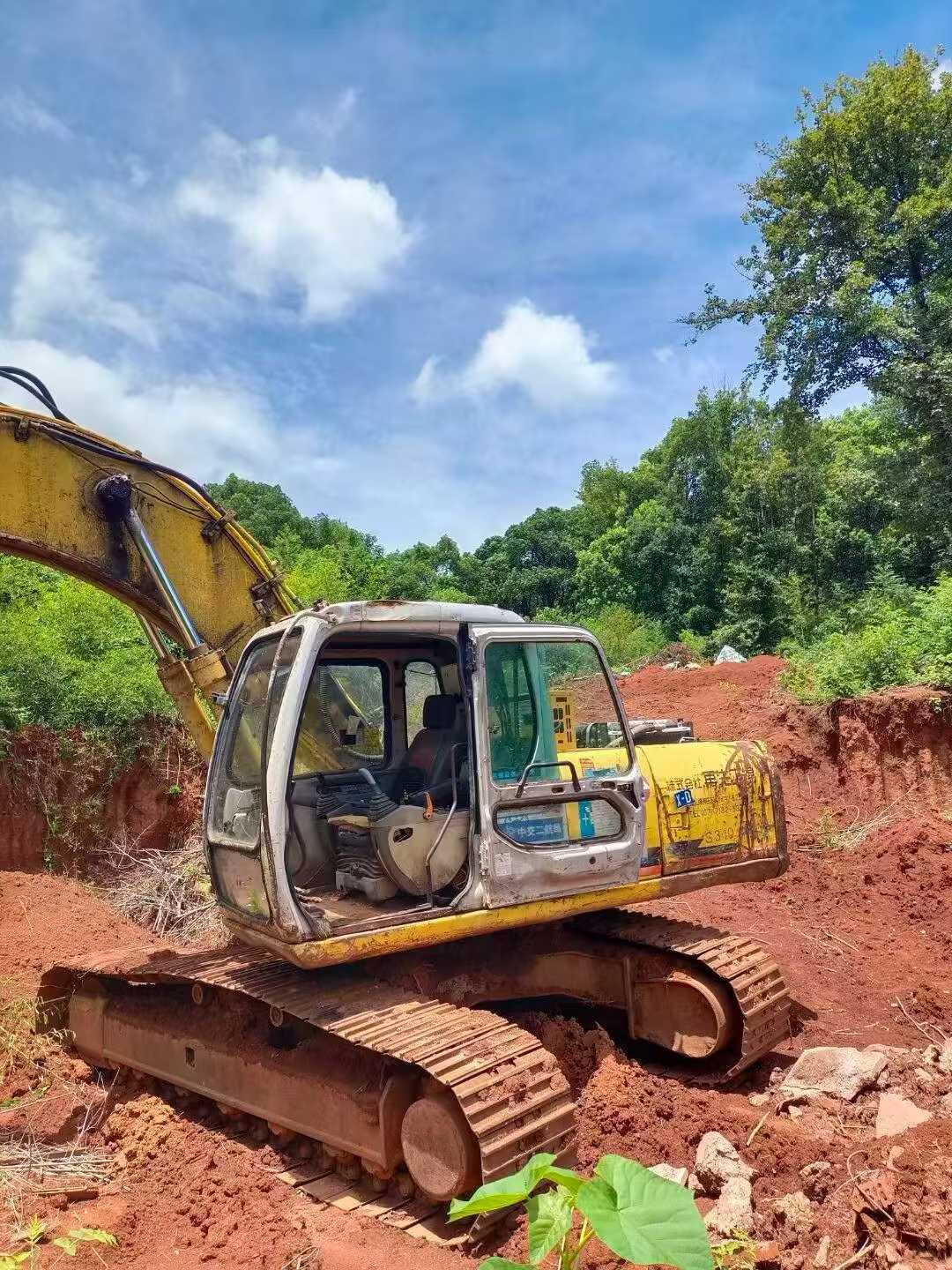 Buy Sumitomo SH200A3 Used Excavator / 6 Buy Sumitomo SH200A3 Used Excavator / 6