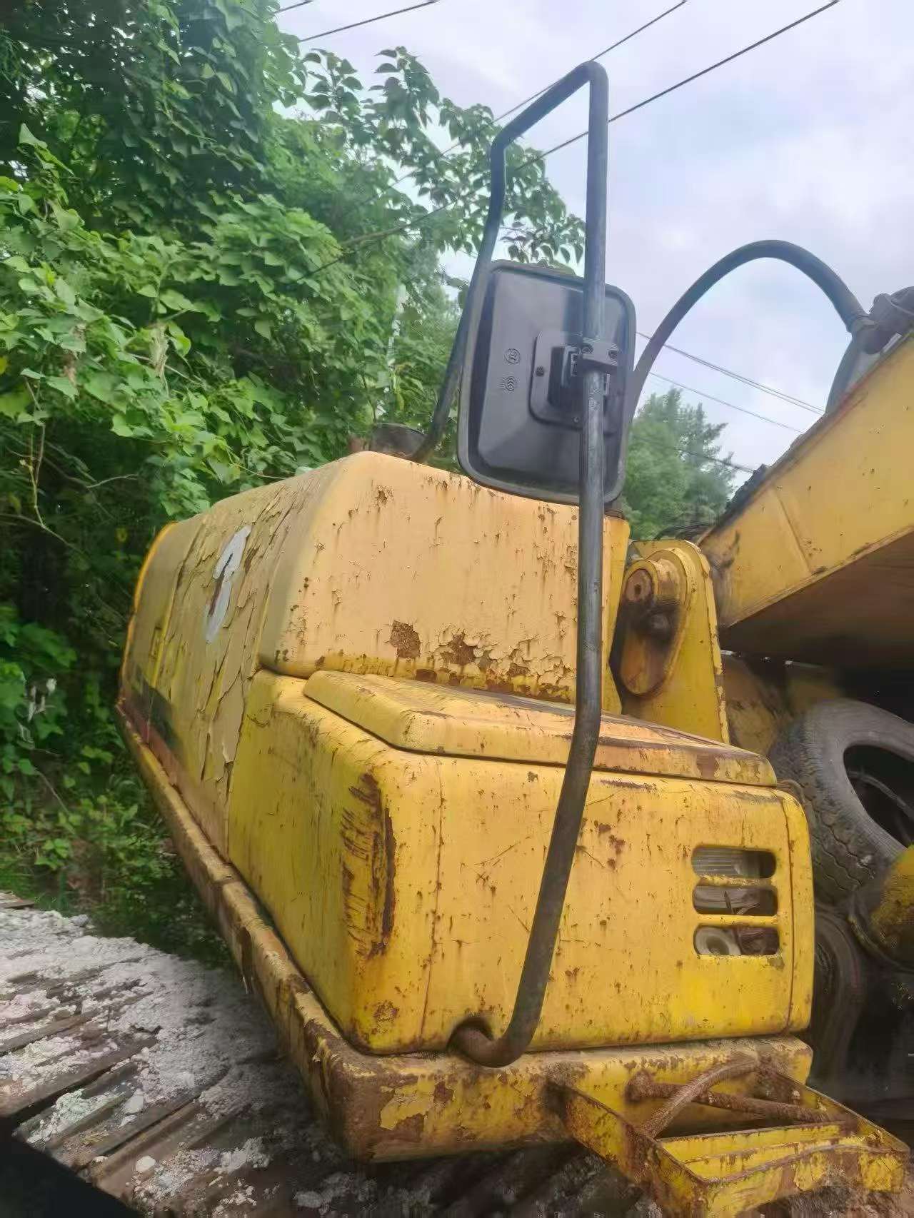 Buy Sumitomo SH200 Used Excavator / 3 Buy Sumitomo SH200 Used Excavator / 3