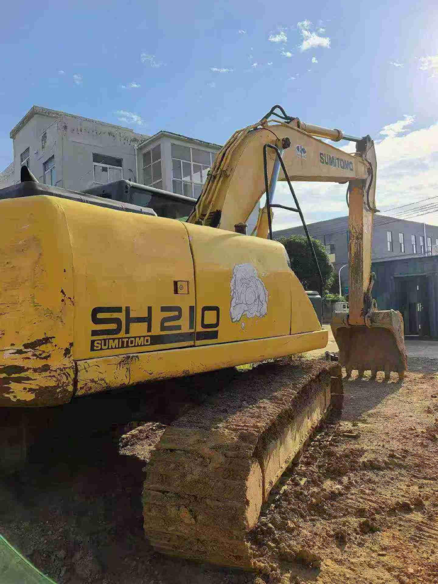 Buy Sumitomo SH210-5 Used Excavator / 4 Buy Sumitomo SH210-5 Used Excavator / 4