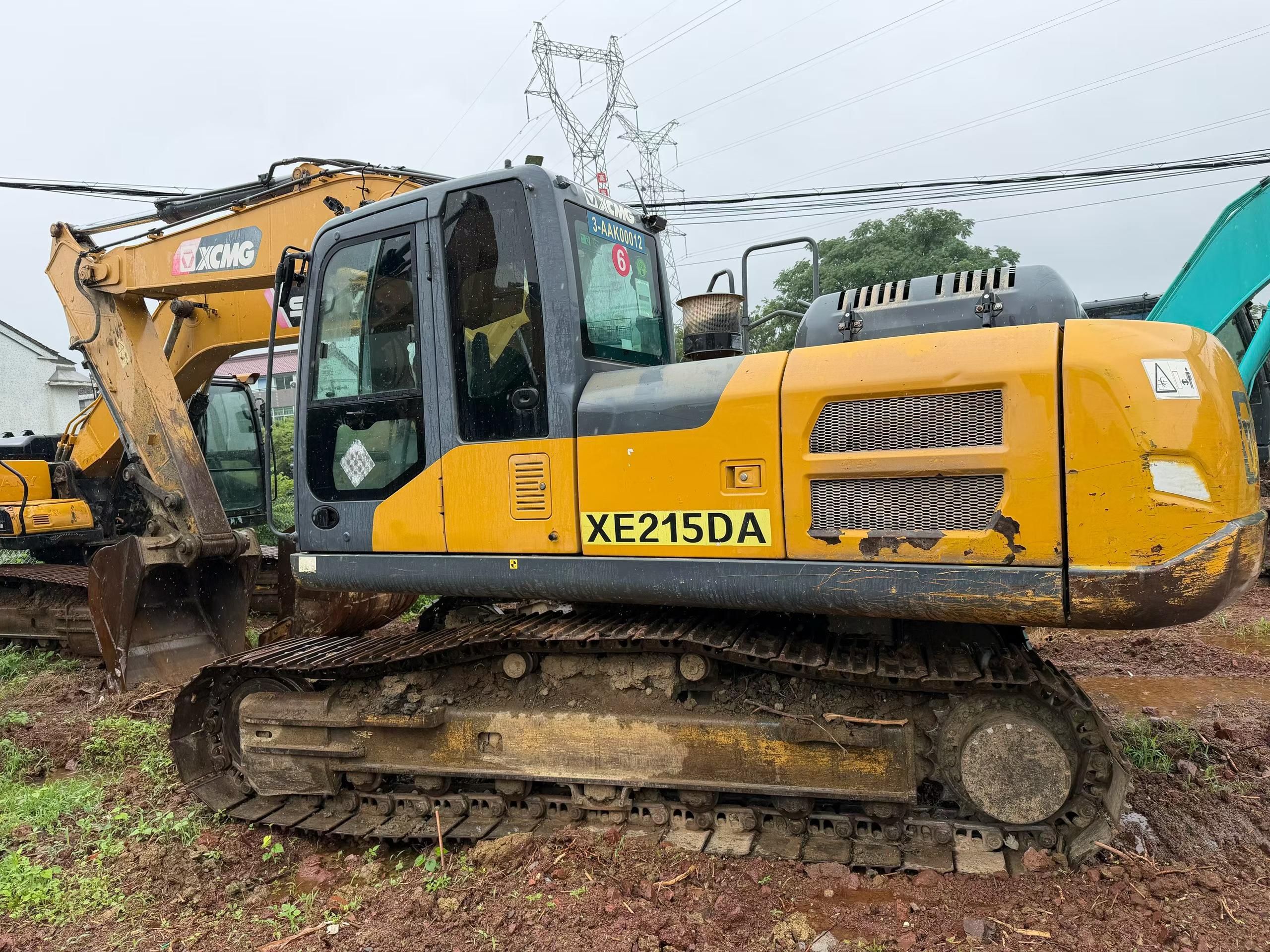 Buy XCMG XE200 Used Excavator / 2 Buy XCMG XE200 Used Excavator / 2