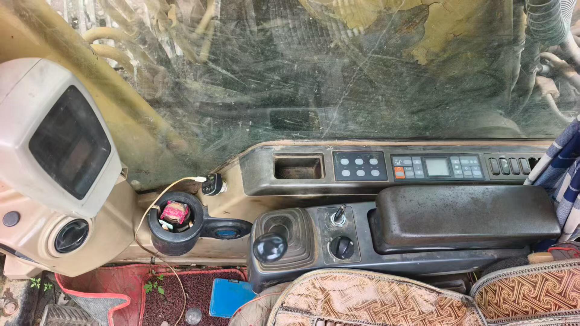 Buy Caterpillar 320C Used Excavator / 2 Buy Caterpillar 320C Used Excavator / 2
