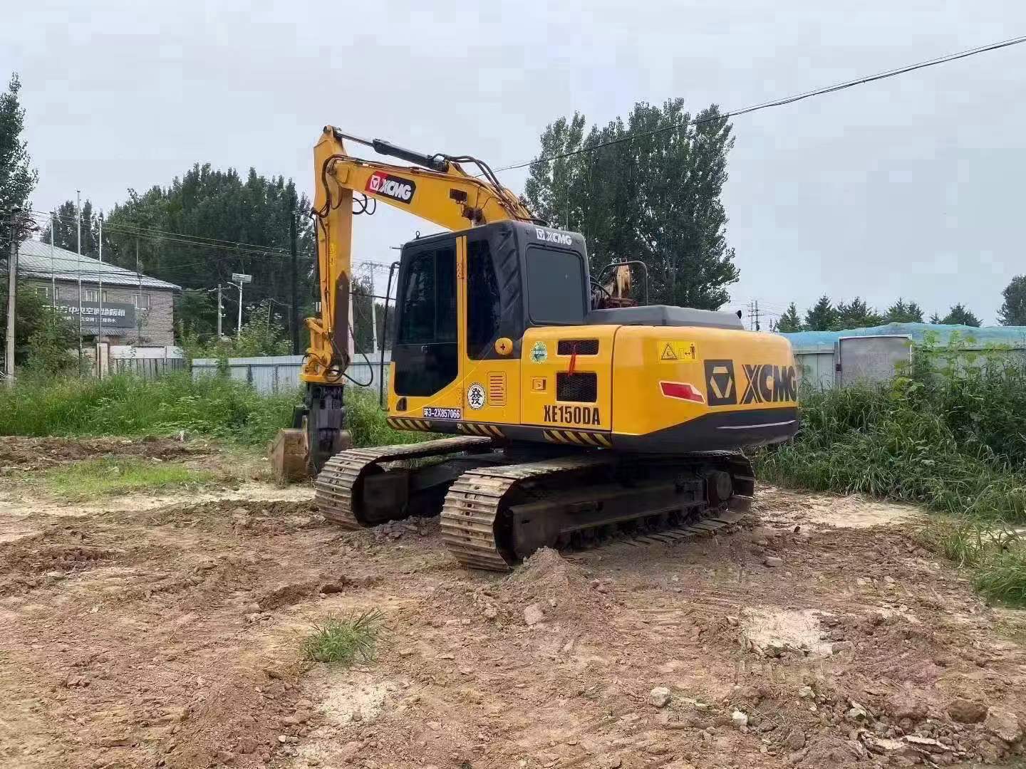 Buy XCMG XE150D Used Excavator / 1