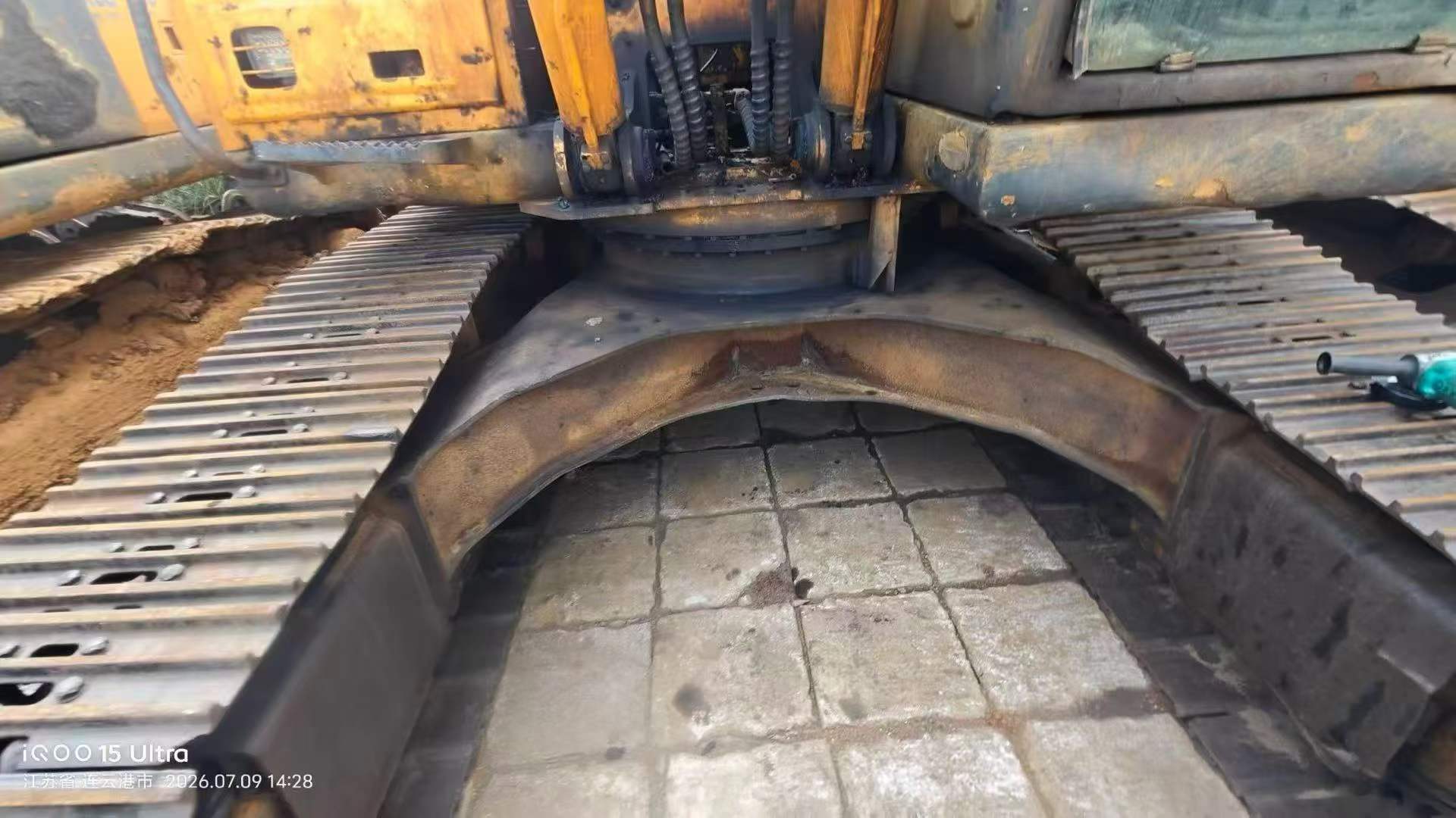 Buy Hyundai R215-7 Used Excavator / 8 Buy Hyundai R215-7 Used Excavator / 8