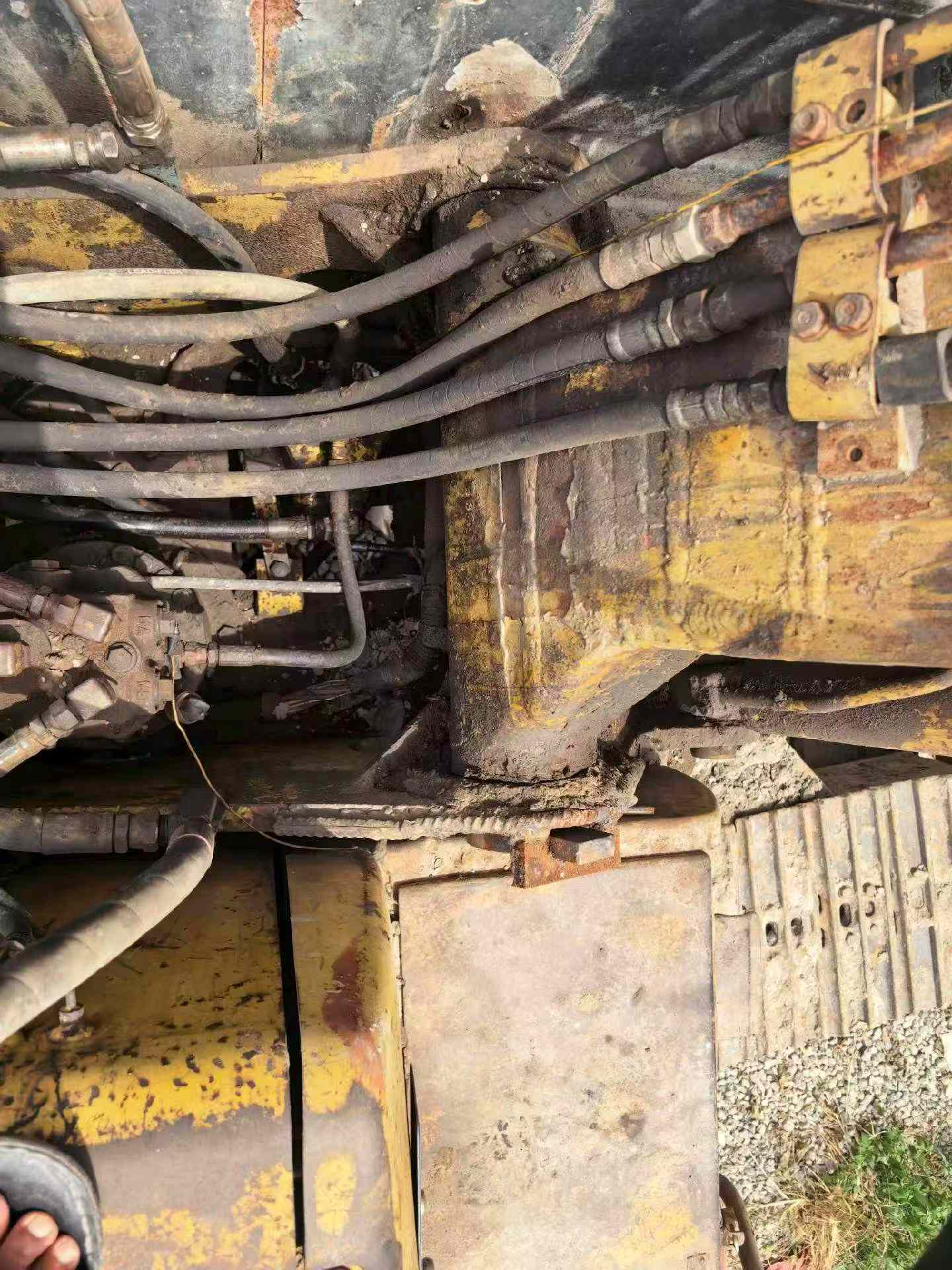 Buy Komatsu PC120-6 Used Excavator / 5 Buy Komatsu PC120-6 Used Excavator / 5