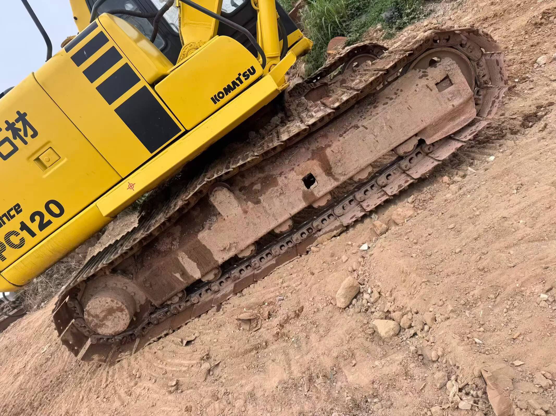 Buy Komatsu PC120-6 Used Excavator / 5 Buy Komatsu PC120-6 Used Excavator / 5