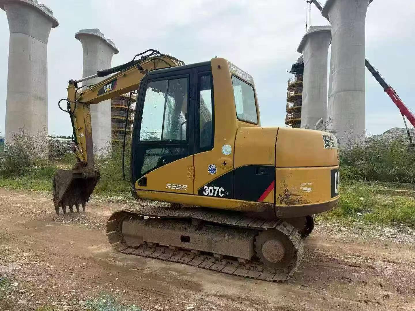 Buy Caterpillar 307C Used Excavator / 1