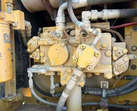 Buy Caterpillar M315D2 Used Excavator / 8 Buy Caterpillar M315D2 Used Excavator / 8