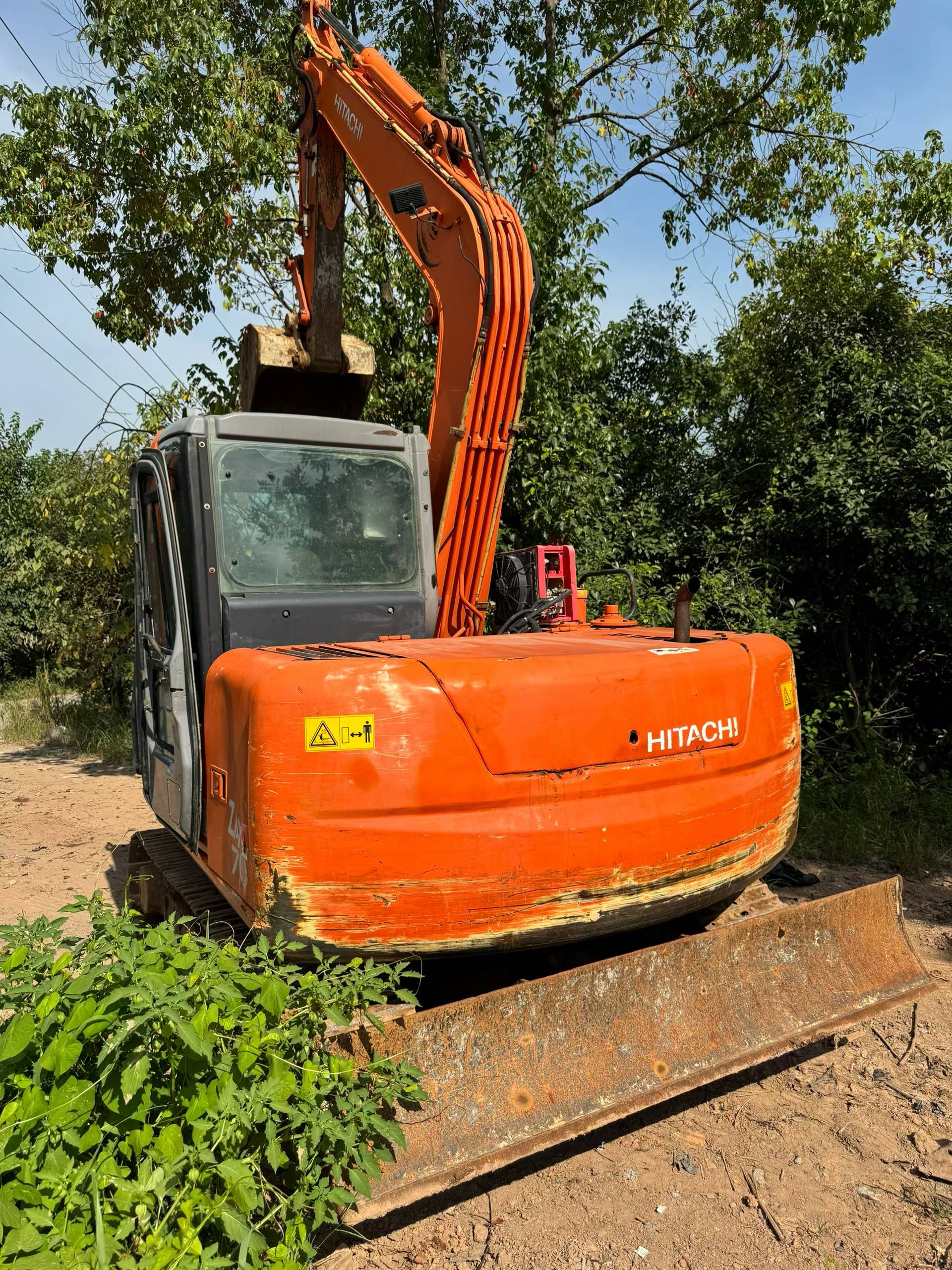 Buy Hitachi EX70 Used Excavator / 2 Buy Hitachi EX70 Used Excavator / 2