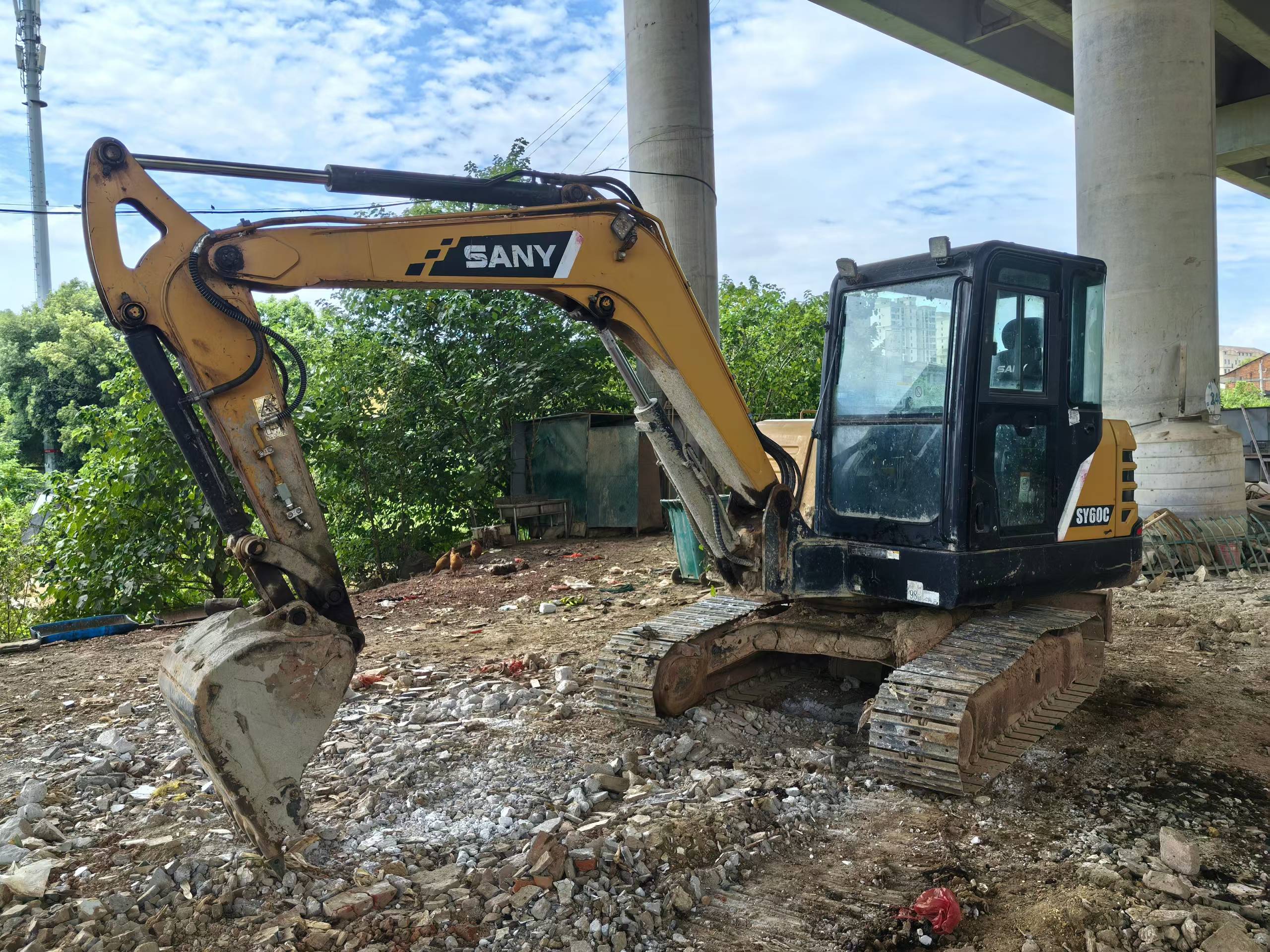 Buy Sany SY60 Used Excavator / 2 Buy Sany SY60 Used Excavator / 2