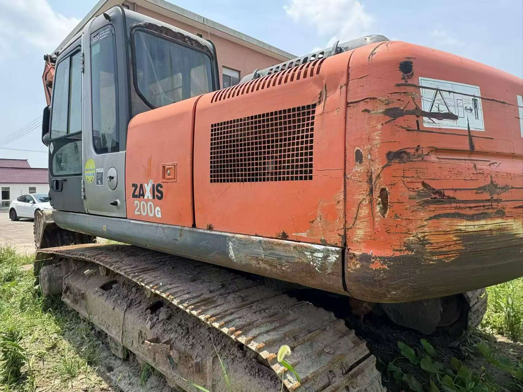 Buy Hitachi EX200-3 Used Excavator / 8 Buy Hitachi EX200-3 Used Excavator / 8