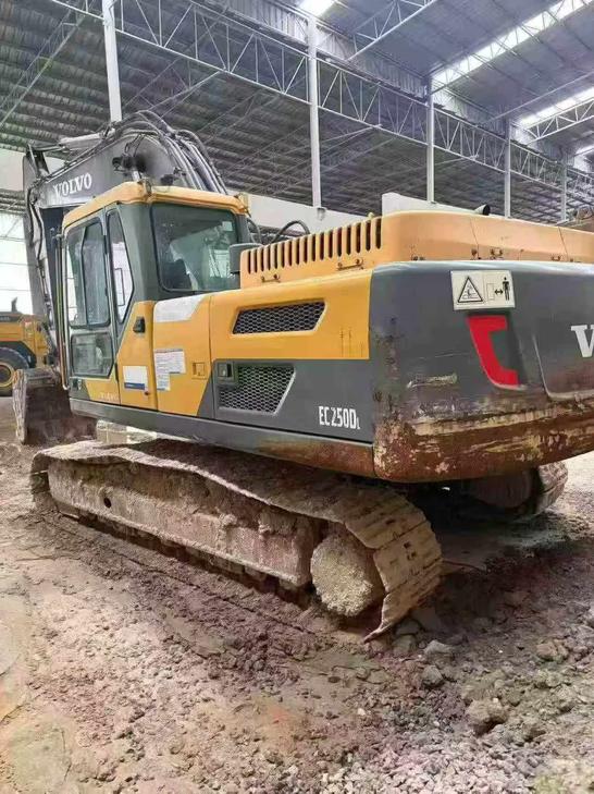 Buy Volvo EC250D Used Excavator / 1