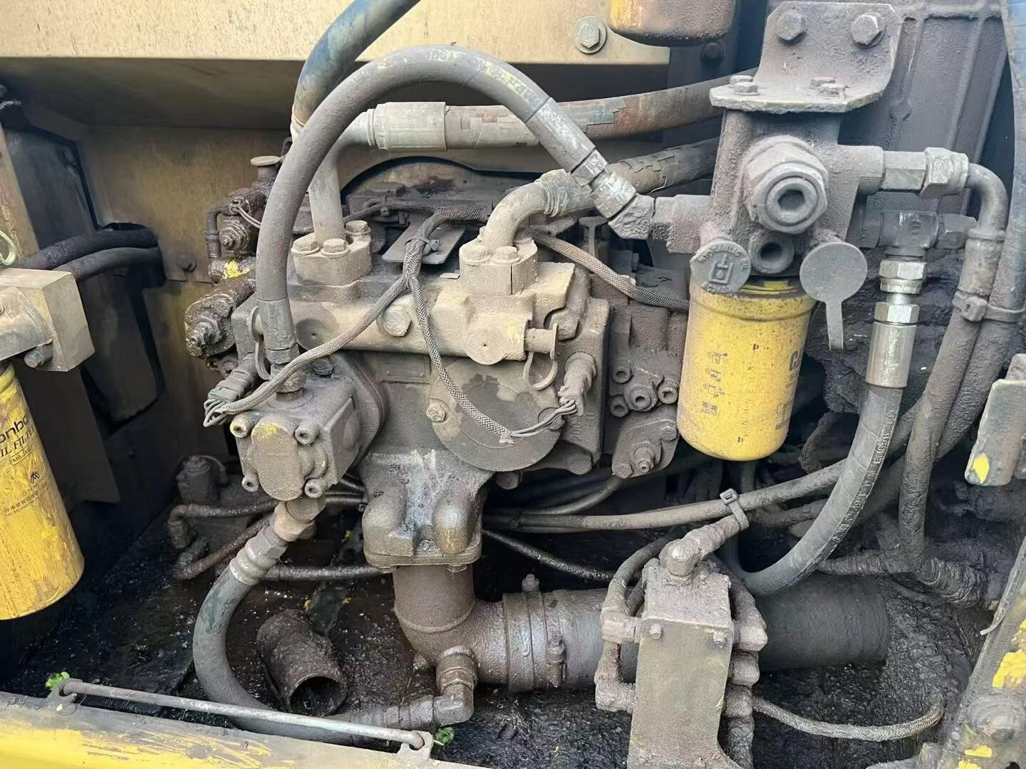 Buy Caterpillar 320D Used Excavator / 4 Buy Caterpillar 320D Used Excavator / 4