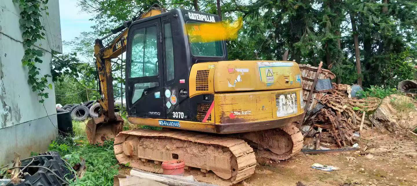 Buy Caterpillar 307B Used Excavator / 2 Buy Caterpillar 307B Used Excavator / 2
