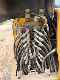 Buy XCMG XE60 Used Excavator / 4 Buy XCMG XE60 Used Excavator / 4