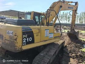 Buy Komatsu PC210-8 Used Excavator / 2 Buy Komatsu PC210-8 Used Excavator / 2