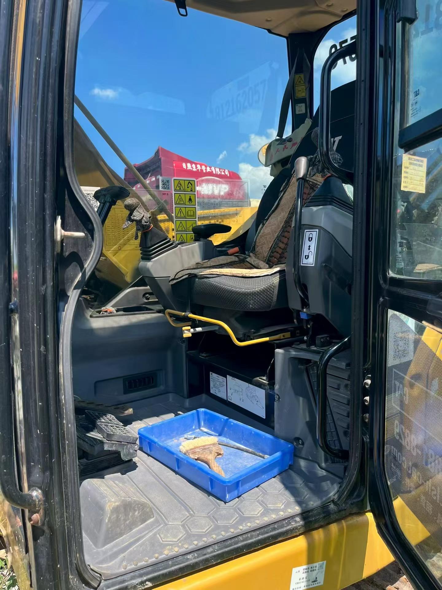Buy Caterpillar 307B Used Excavator / 4 Buy Caterpillar 307B Used Excavator / 4