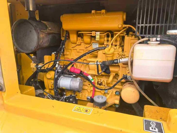 Buy Caterpillar 307B Used Excavator / 1