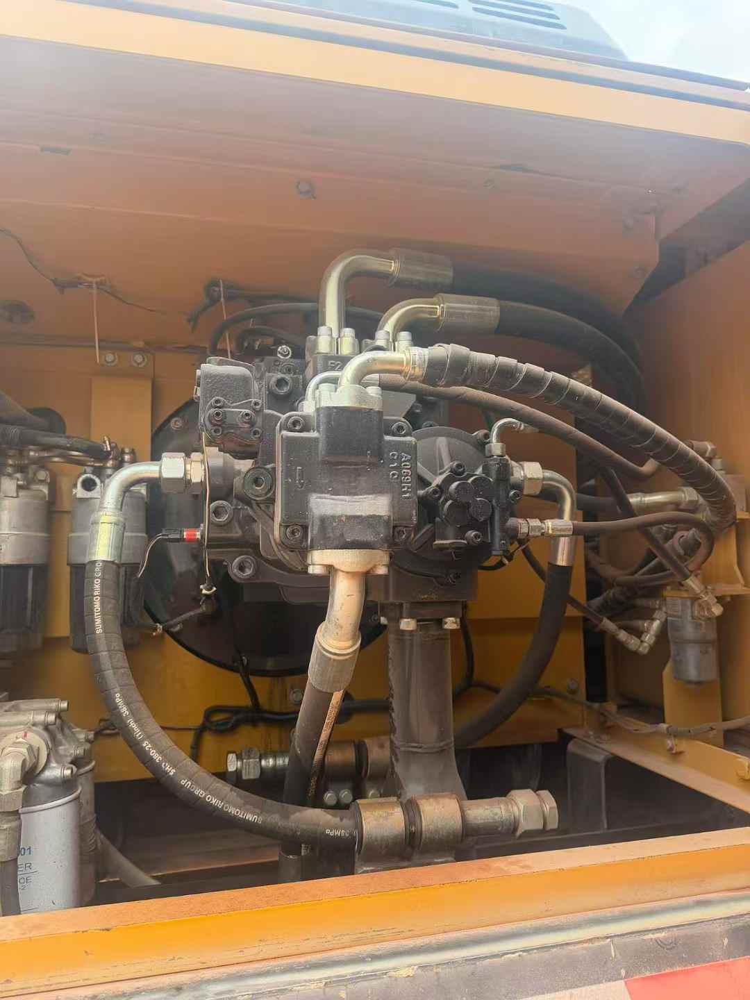 Buy Sany SY550H Used Excavator / 5 Buy Sany SY550H Used Excavator / 5