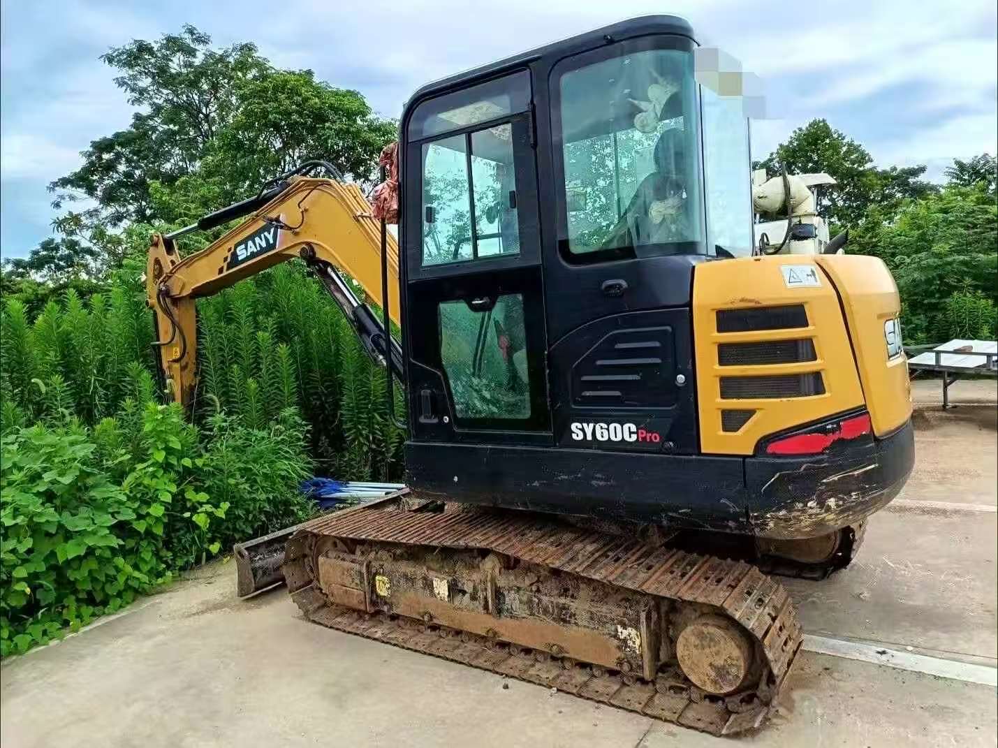 Buy Sany SY55 Used Excavator / 2 Buy Sany SY55 Used Excavator / 2